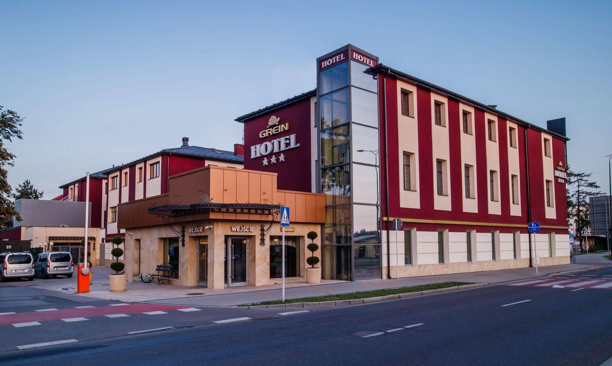 Grein Hotel Rzeszów Buitenkant foto